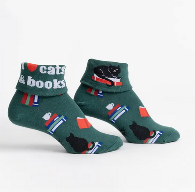 I Love Cats and Books Crew Socks